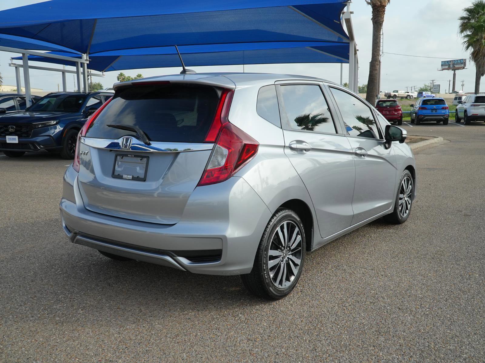 Used 2019 Honda Fit EX image 3