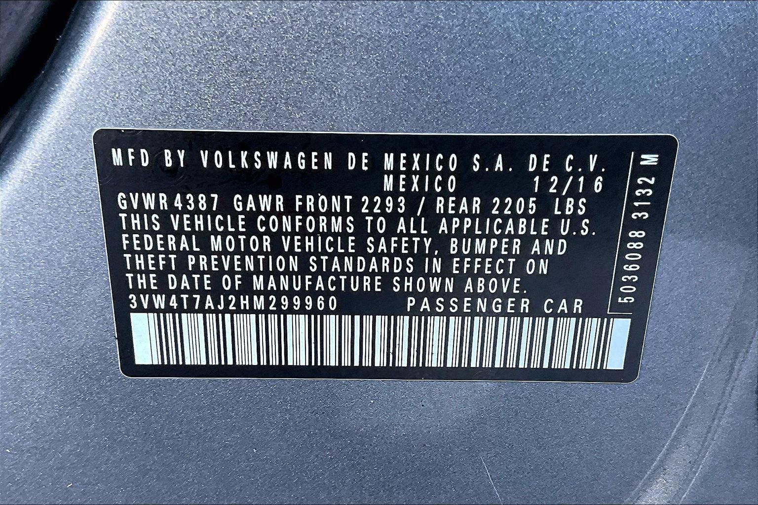 Used 2017 Volkswagen Jetta GLI FWD image 16