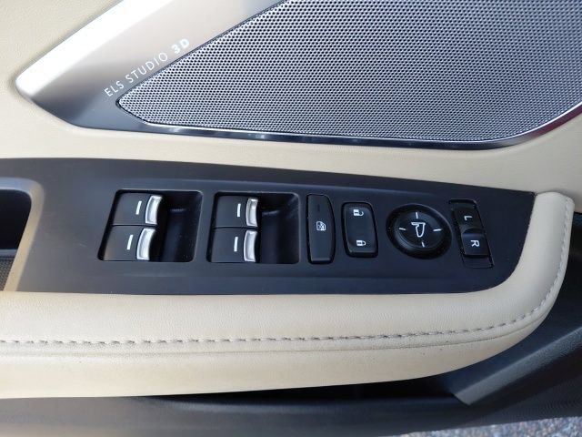 Used 2019 Acura RDX w/ Advance Package FWD image 18