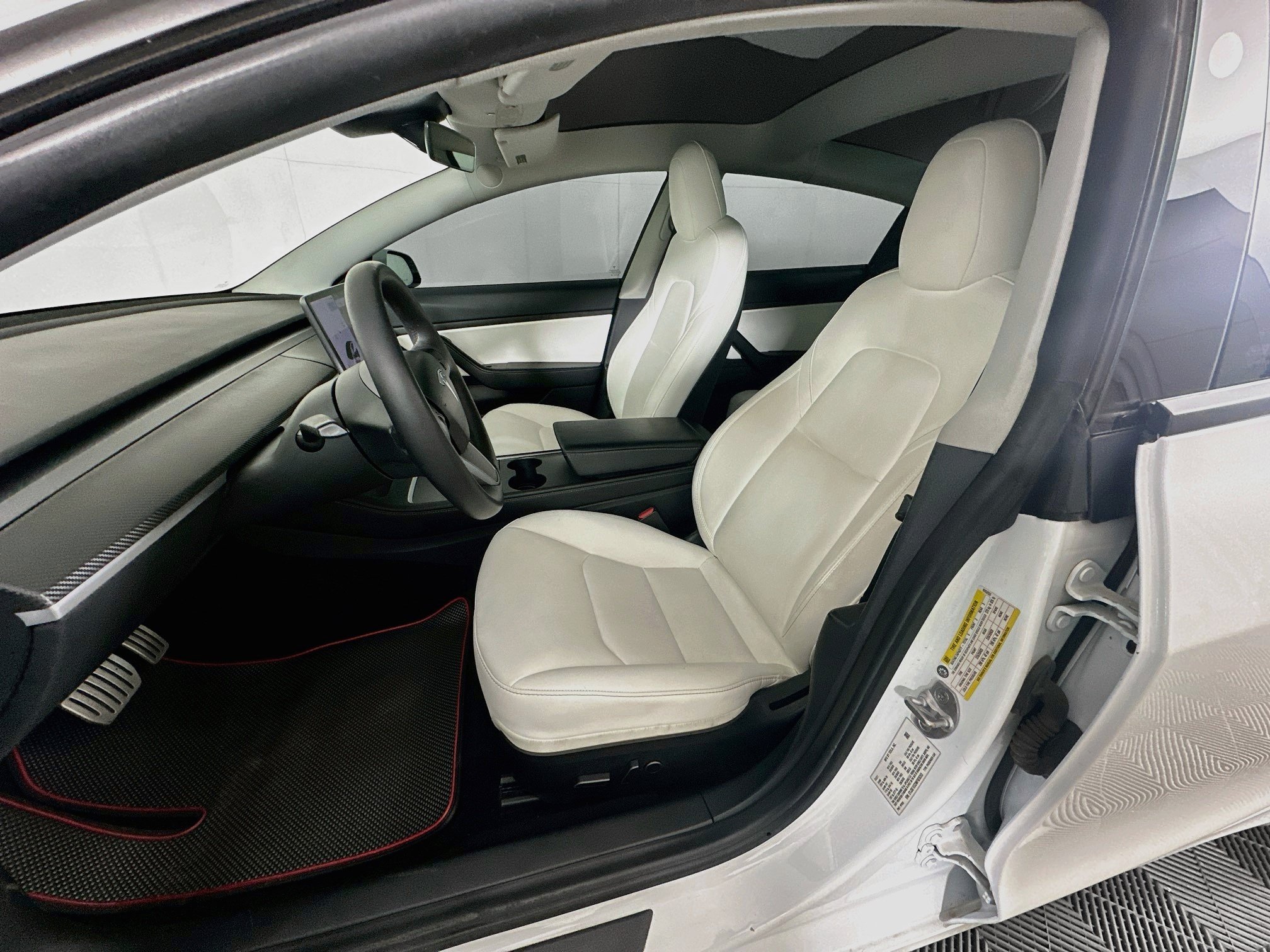 Used 2021 Tesla Model 3 Performance AWD/4WD image 13