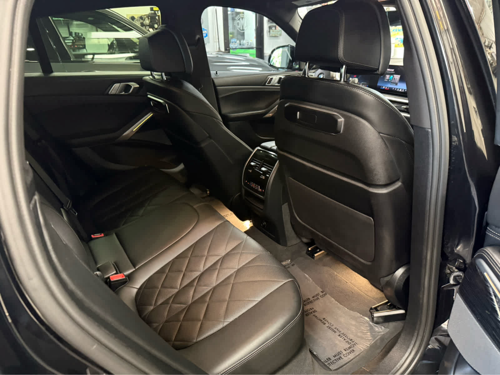 Used 2024 BMW X6 xDrive40i w/ Premium Package AWD/4WD image 25