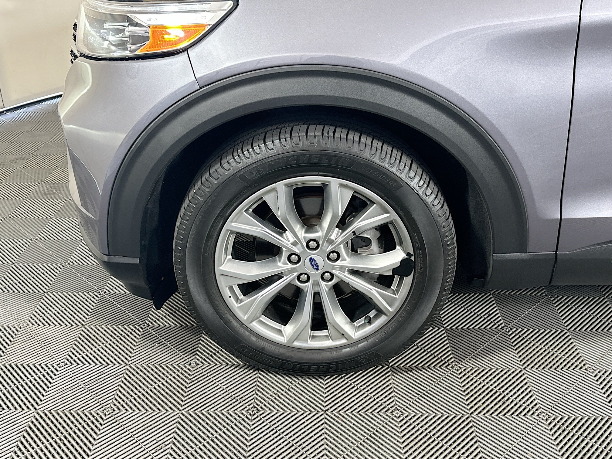Used 2022 Ford Explorer Limited RWD image 11
