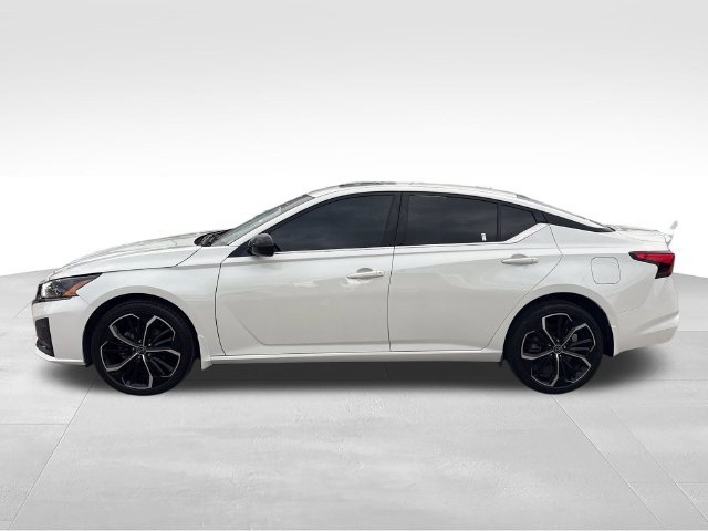 Certified 2023 Nissan Altima 2.5 SR AWD/4WD image 2