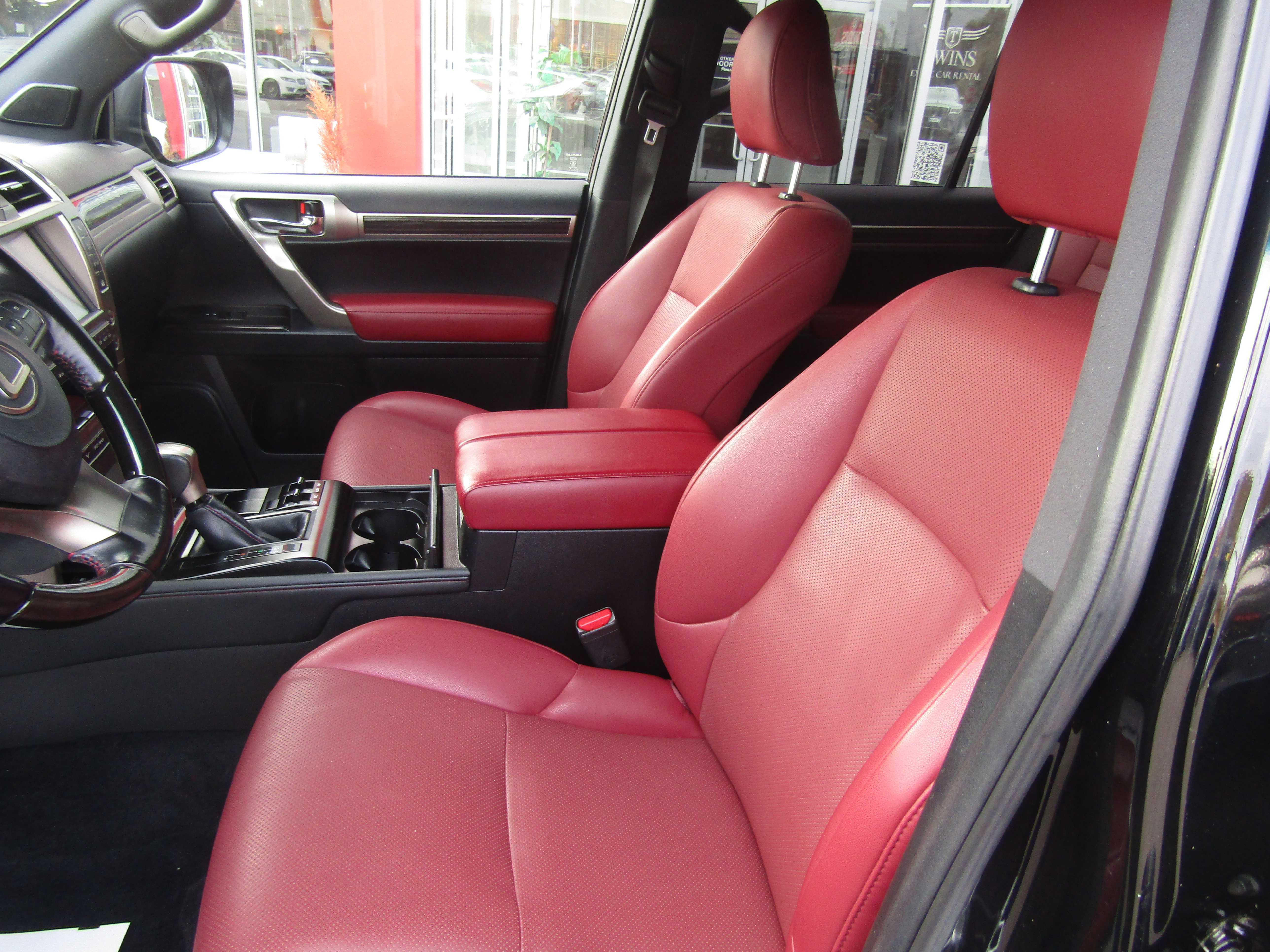 Used 2021 Lexus GX 460 Premium w/ Premium Package image 10