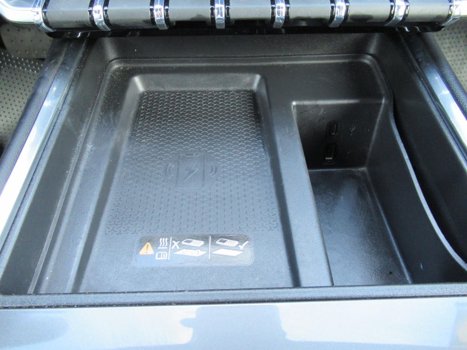 Used 2025 GMC Acadia Elevation FWD image 28