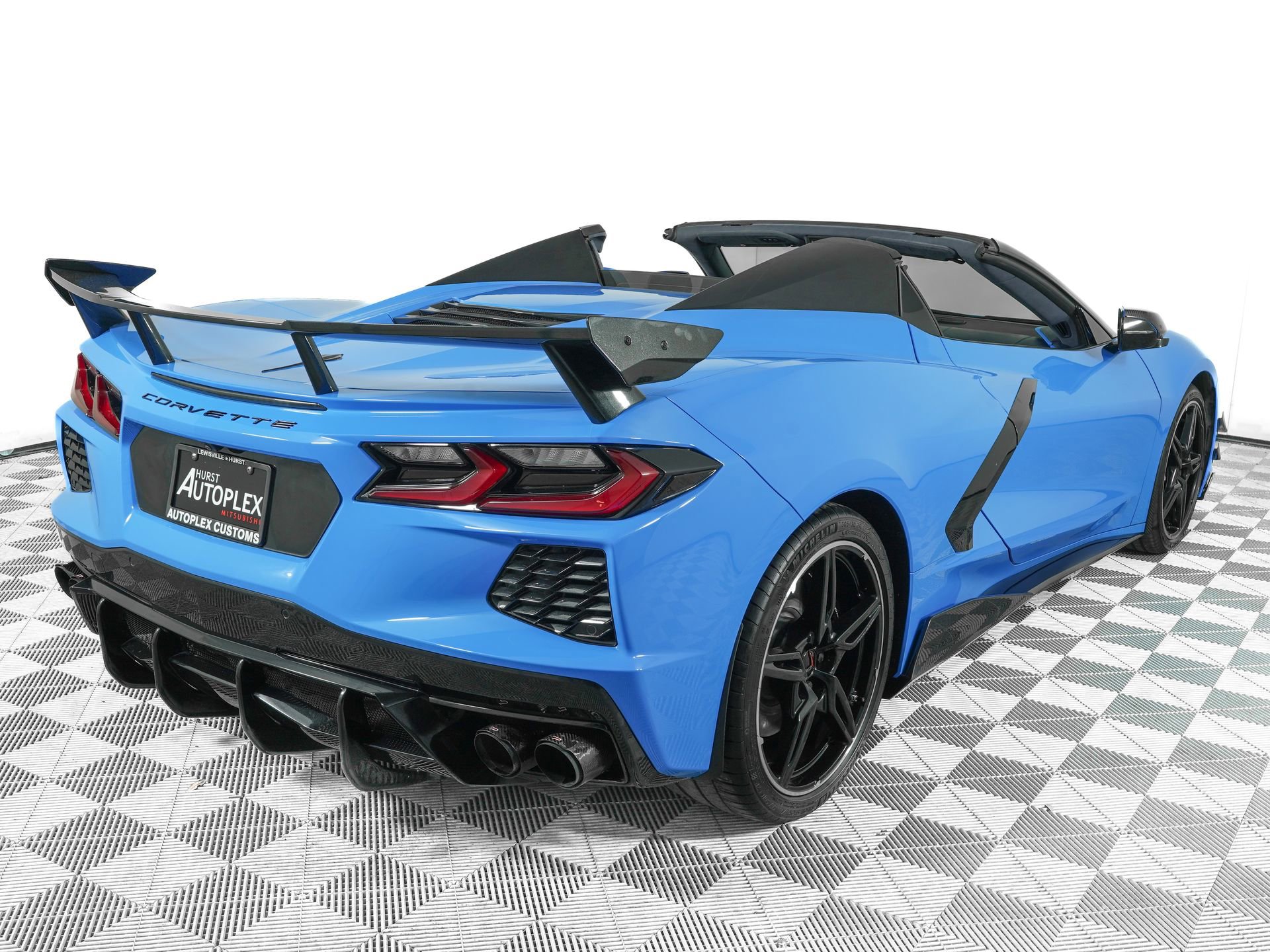 Used 2022 Chevrolet Corvette Stingray Premium Conv w/ Z51 Performance Package RWD image 6
