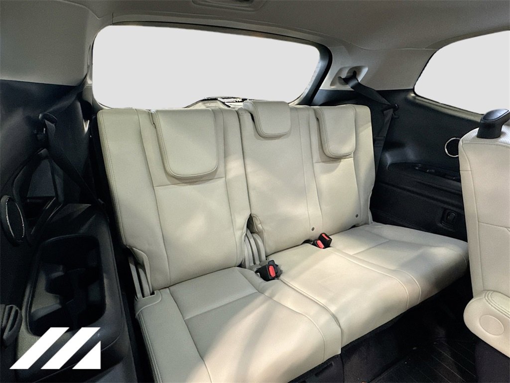 Used 2023 Subaru Ascent Limited w/ Technology Package image 31