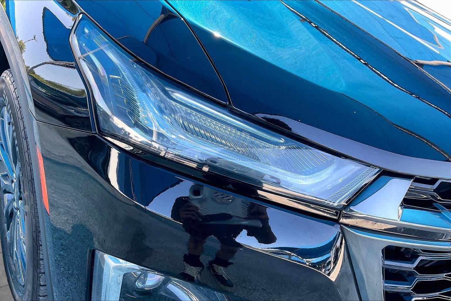 Used 2023 Chevrolet Traverse RS w/ LPO, Floor Liner Package FWD image 27