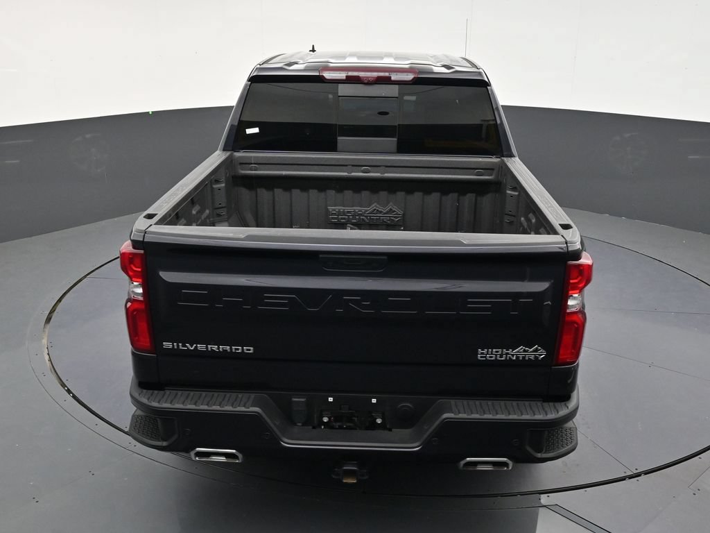 Used 2024 Chevrolet Silverado 1500 High Country w/ Technology Package RWD image 15
