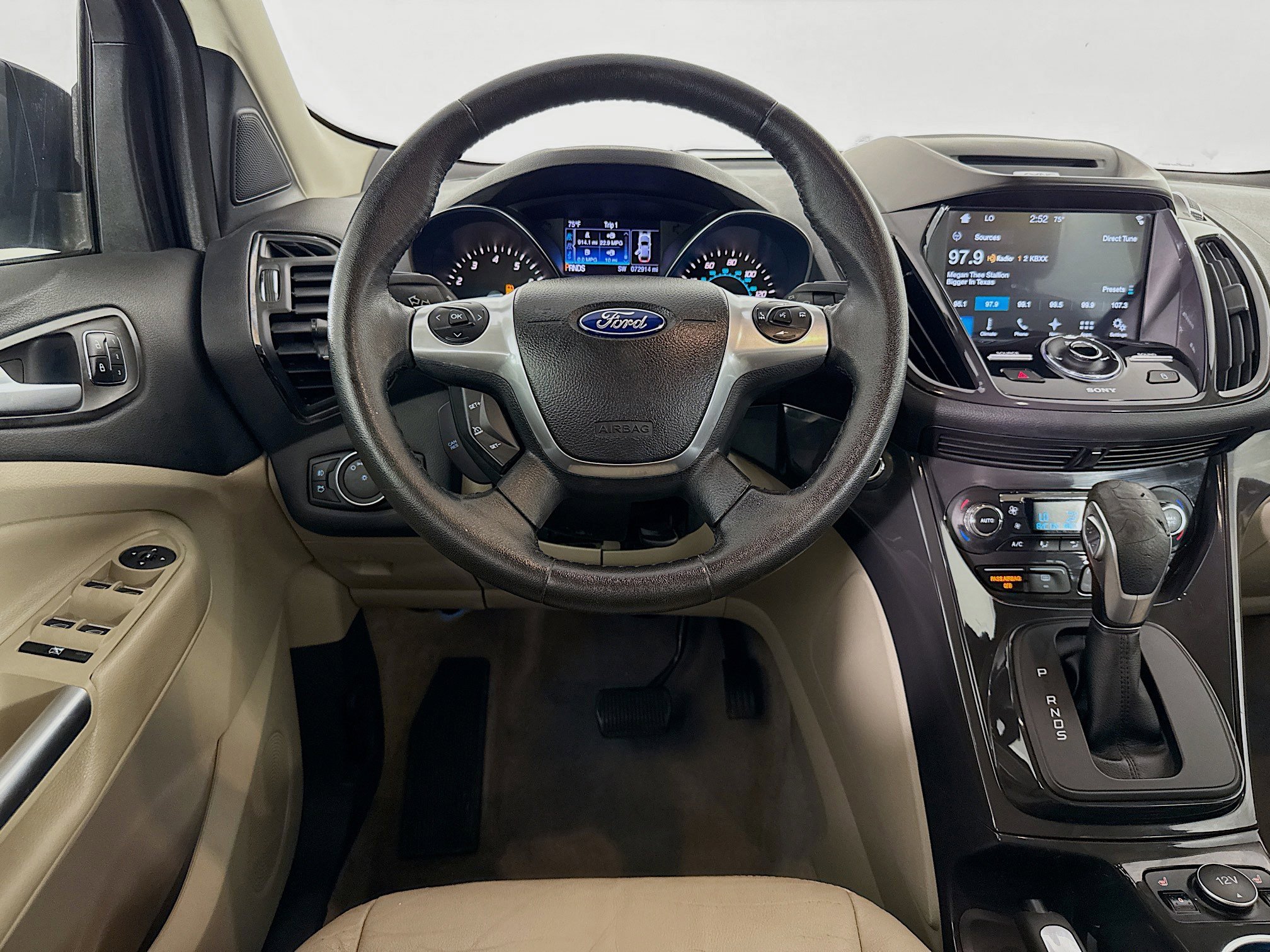 Used 2016 Ford Escape Titanium w/ Equipment Group 301A image 16