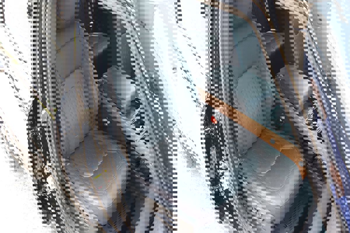 Used 2022 Land Rover Defender 110 X image 40