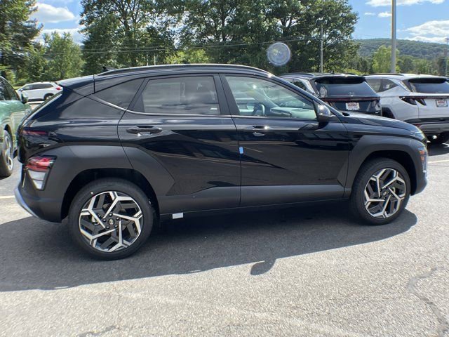 New 2026 Hyundai Kona SEL Premium image 3