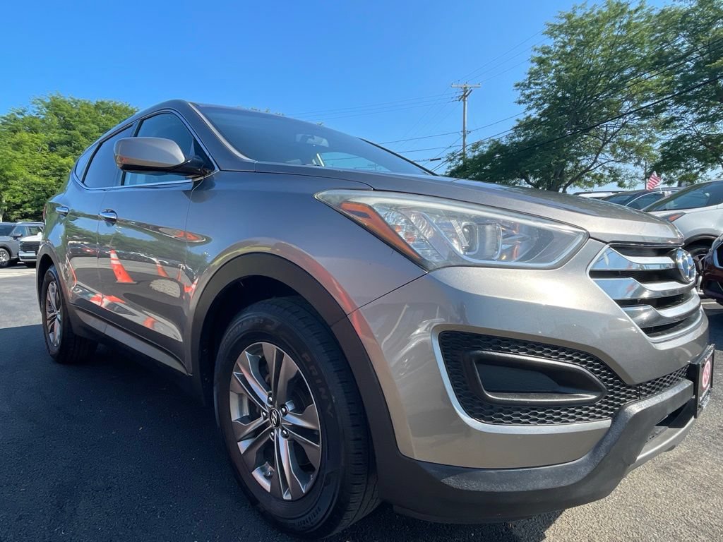 Used 2015 Hyundai Santa Fe Sport FWD image 2