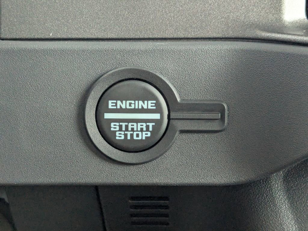 New 2025 Ford Bronco Badlands image 44