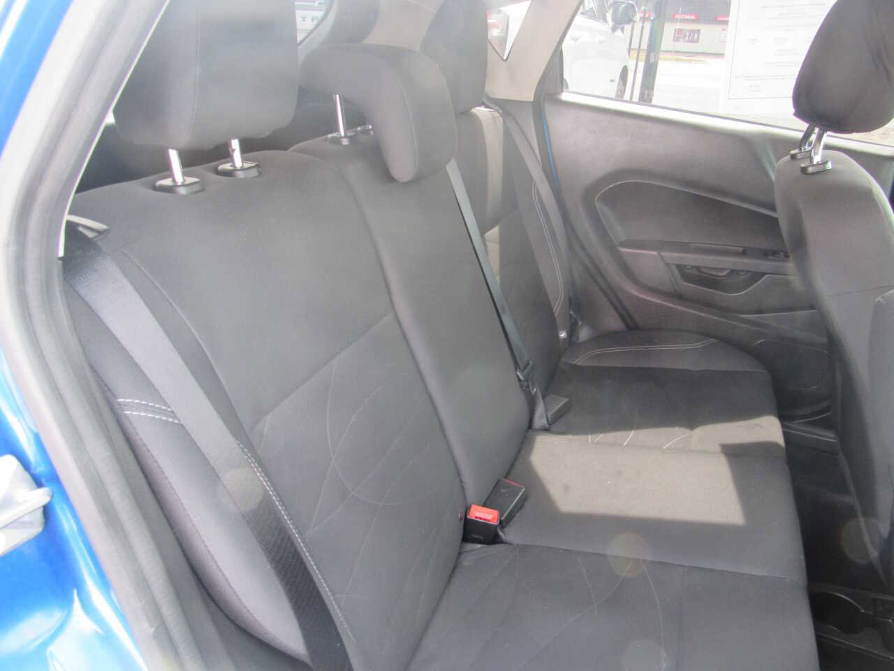 Used 2019 Ford Fiesta SE image 21
