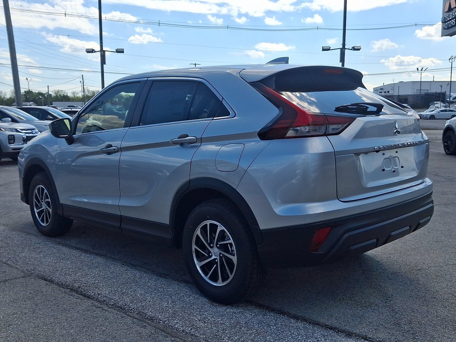 New 2026 Mitsubishi Eclipse Cross ES AWD/4WD image 5