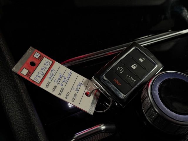 Used 2023 Jeep Grand Cherokee L Limited image 42