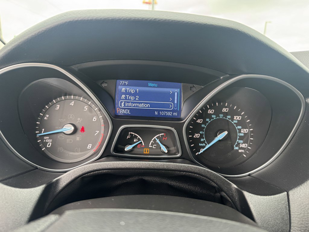 Used 2014 Ford Focus SE w/ SE Winter Package FWD image 25