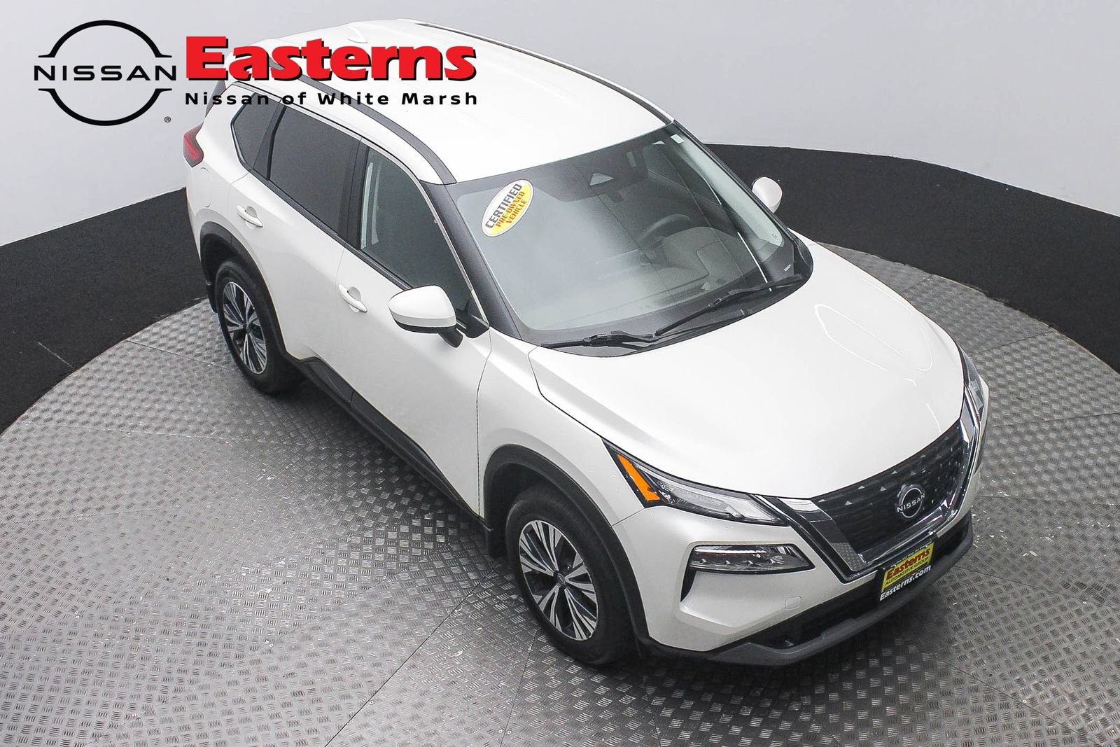 Used 2023 Nissan Rogue SV AWD/4WD image 3