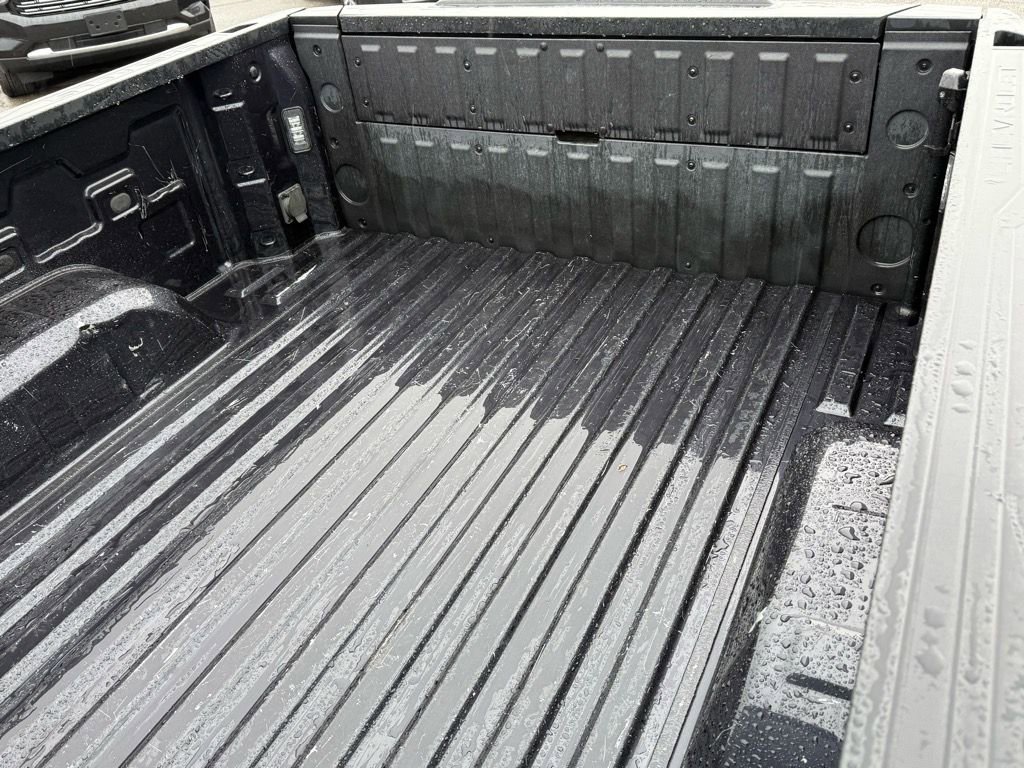 Used 2022 Chevrolet Silverado 1500 Custom image 34