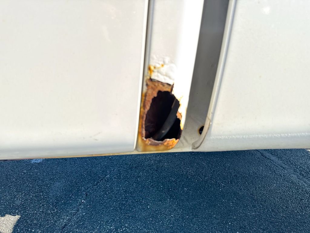 Used 2011 Ford F150 Lariat Limited image 30