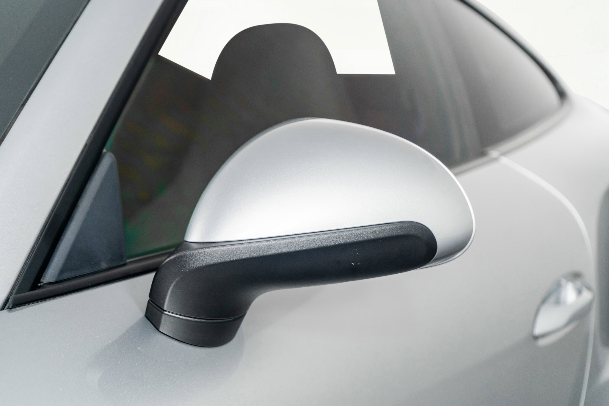 Used 2017 Porsche 911 Turbo S image 27