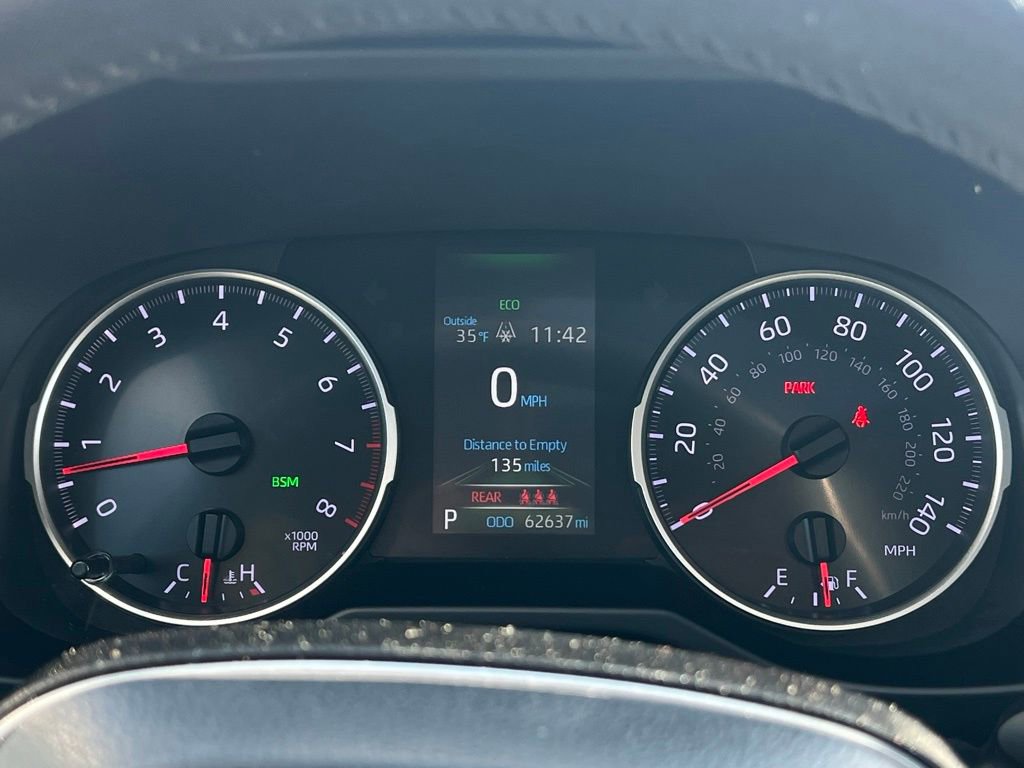 Certified 2021 Toyota RAV4 XLE w/ Convenience Package image 3