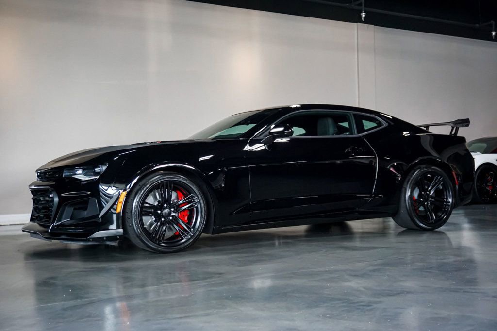 Used 2018 Chevrolet Camaro ZL1 image 92