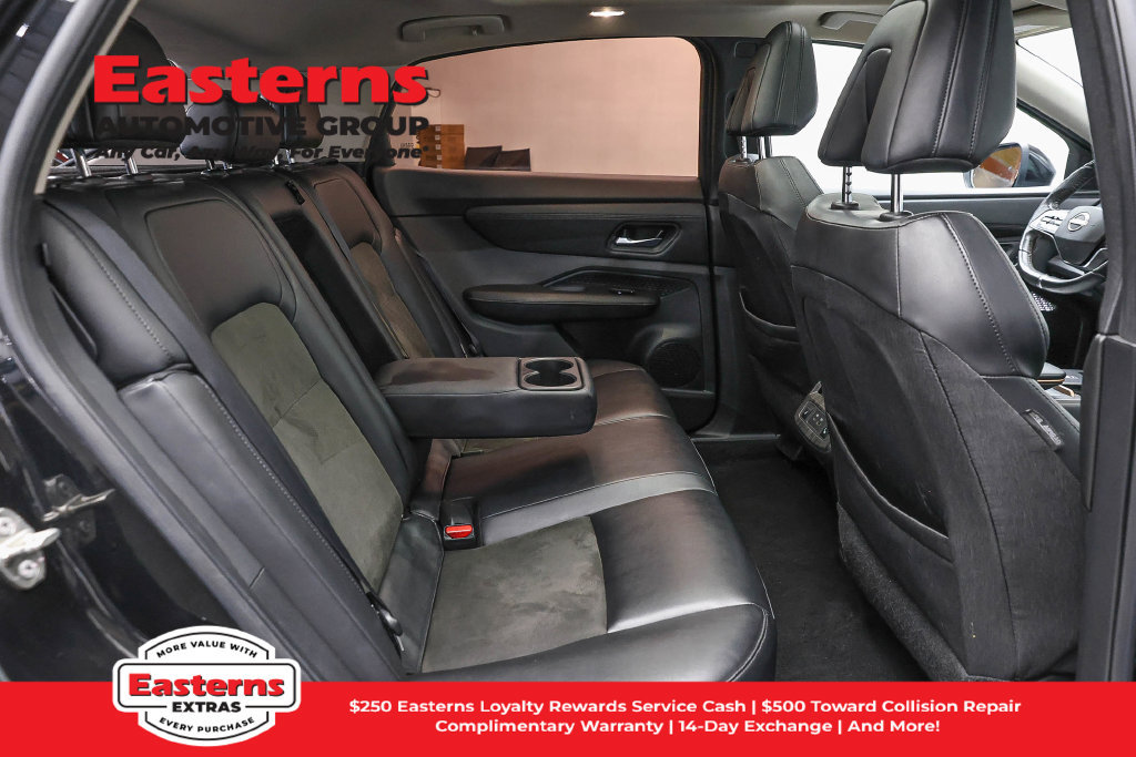 Used 2023 Nissan Ariya FWD image 29
