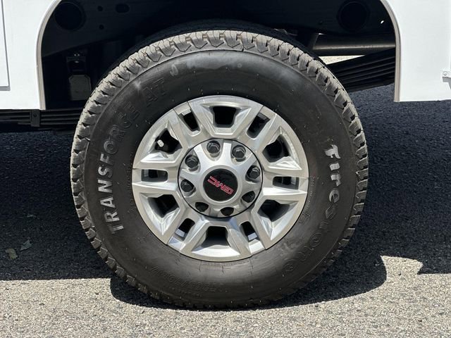 New 2026 GMC Sierra 2500 Pro RWD image 29