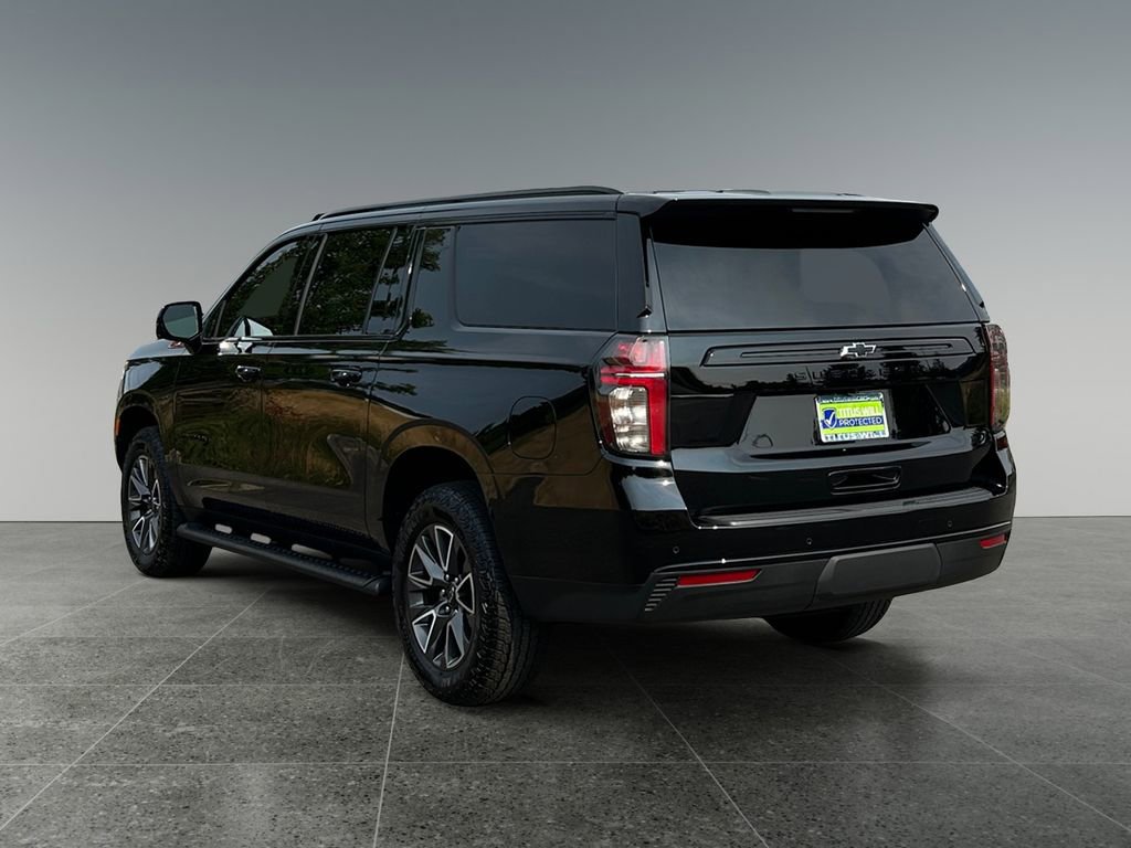 Used 2024 Chevrolet Suburban Z71 w/ Luxury Package image 5