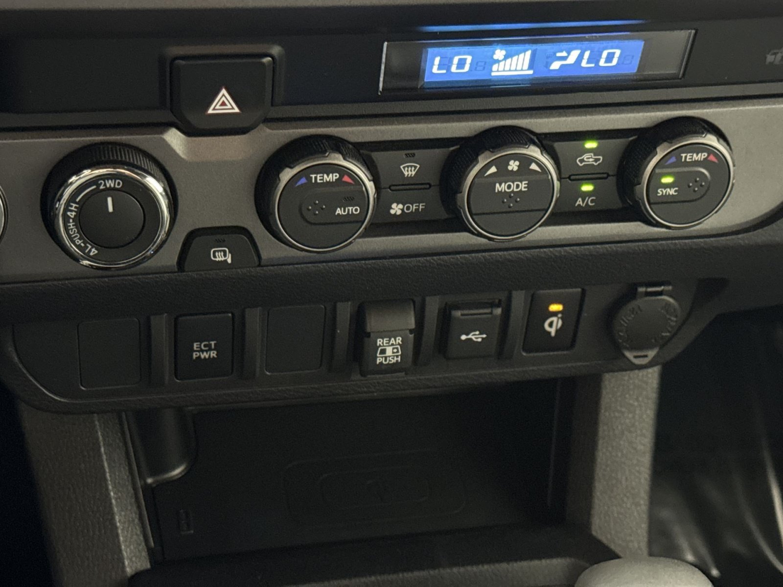 Used 2023 Toyota Tacoma TRD Off-Road AWD/4WD image 21