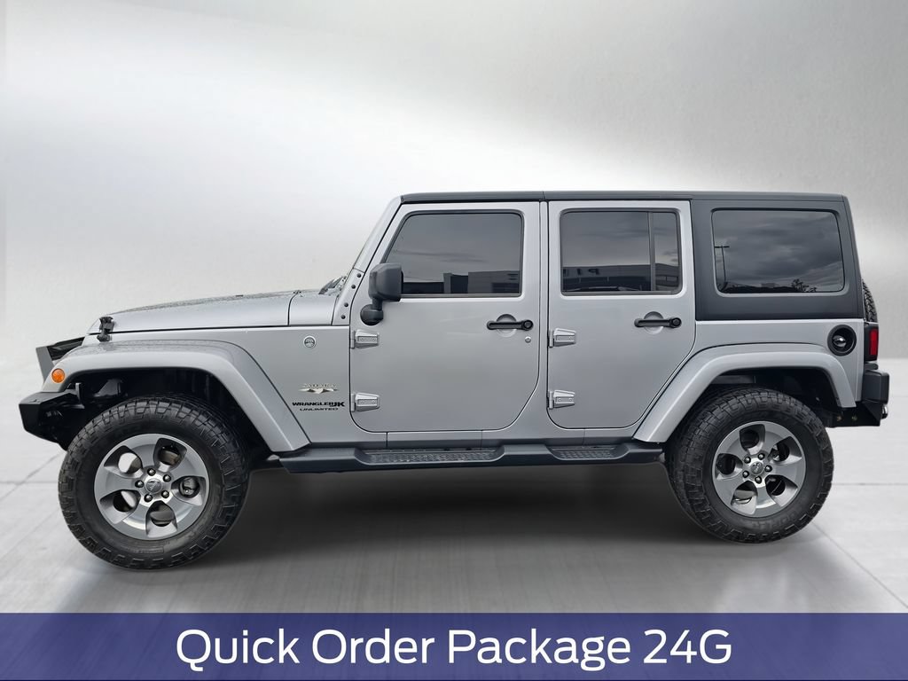 Used 2018 Jeep Wrangler Unlimited Sahara AWD/4WD image 3