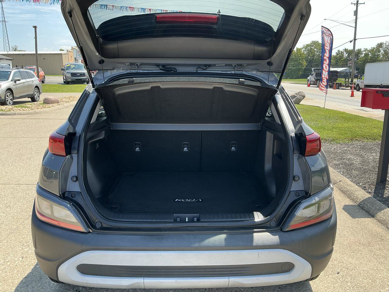 Used 2023 Hyundai Kona SEL FWD image 23