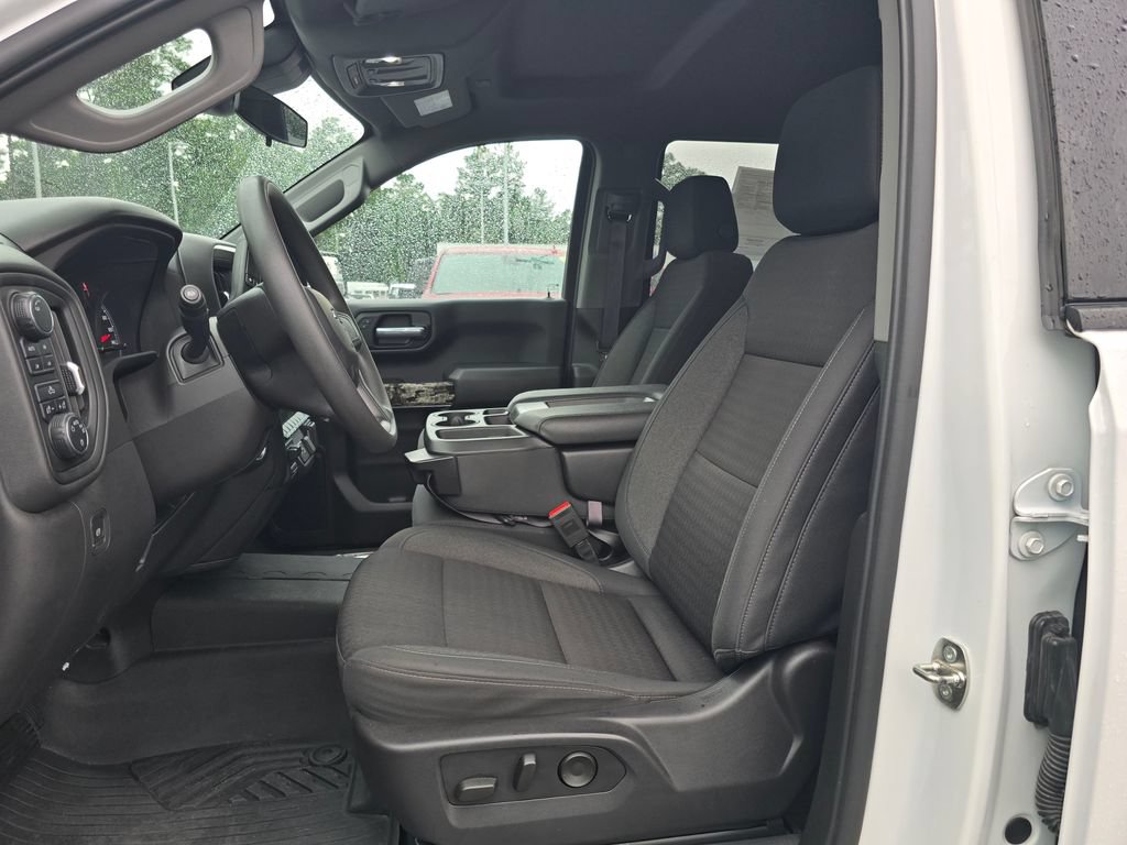 Certified 2024 Chevrolet Silverado 1500 Custom Trail Boss w/ Realtree Special Edition AWD/4WD image 9