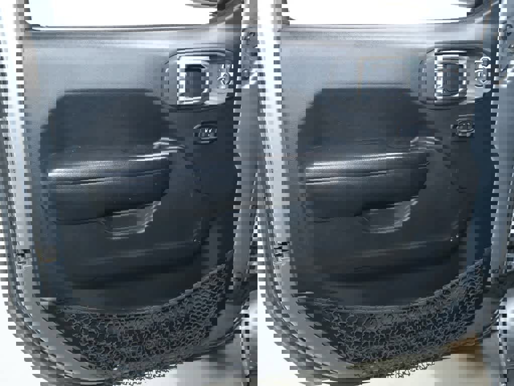 Used 2018 Jeep Wrangler Unlimited Sport S image 17