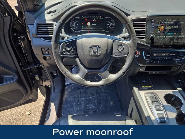 Used 2025 Honda Passport EX-L image 3