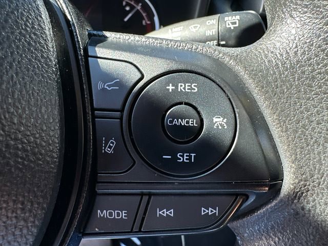 Certified 2024 Toyota RAV4 LE AWD/4WD image 38