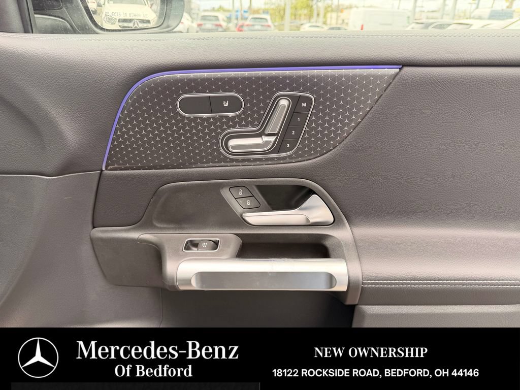 New 2026 Mercedes-Benz GLB 250 4MATIC image 30