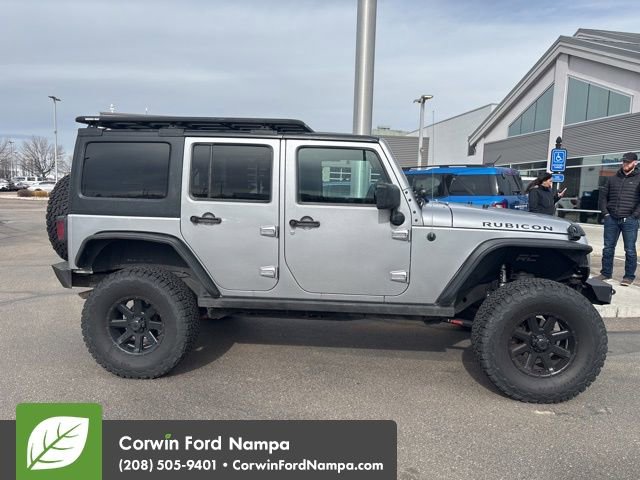 Used 2018 Jeep Wrangler Unlimited Rubicon w/ Connectivity Group image 7