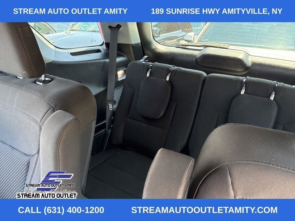 Used 2022 Ford Explorer XLT image 31