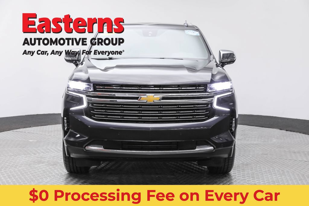 Used 2024 Chevrolet Tahoe Premier RWD image 2