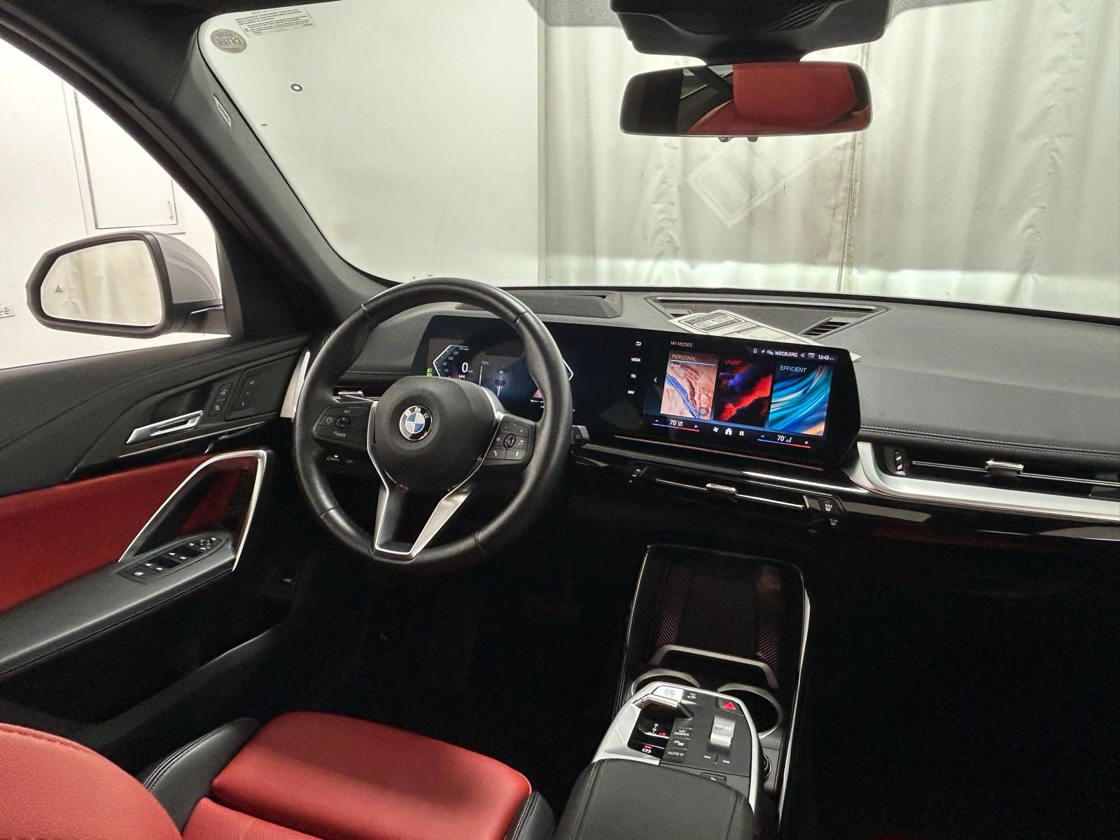 Used 2025 BMW X1 xDrive28i w/ Technology Package image 10