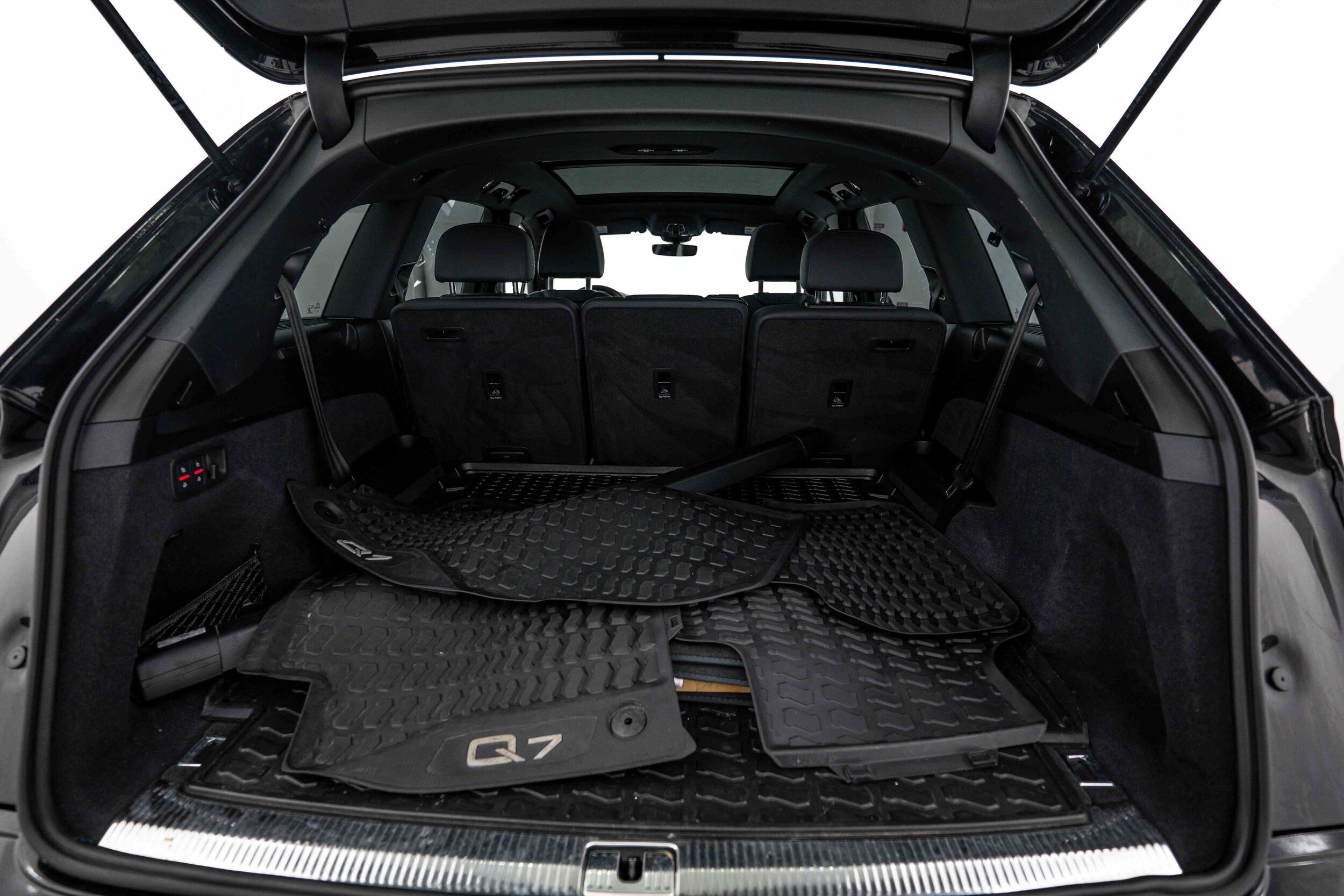 Certified 2023 Audi Q7 2.0T Premium w/ Convenience Package AWD/4WD image 19