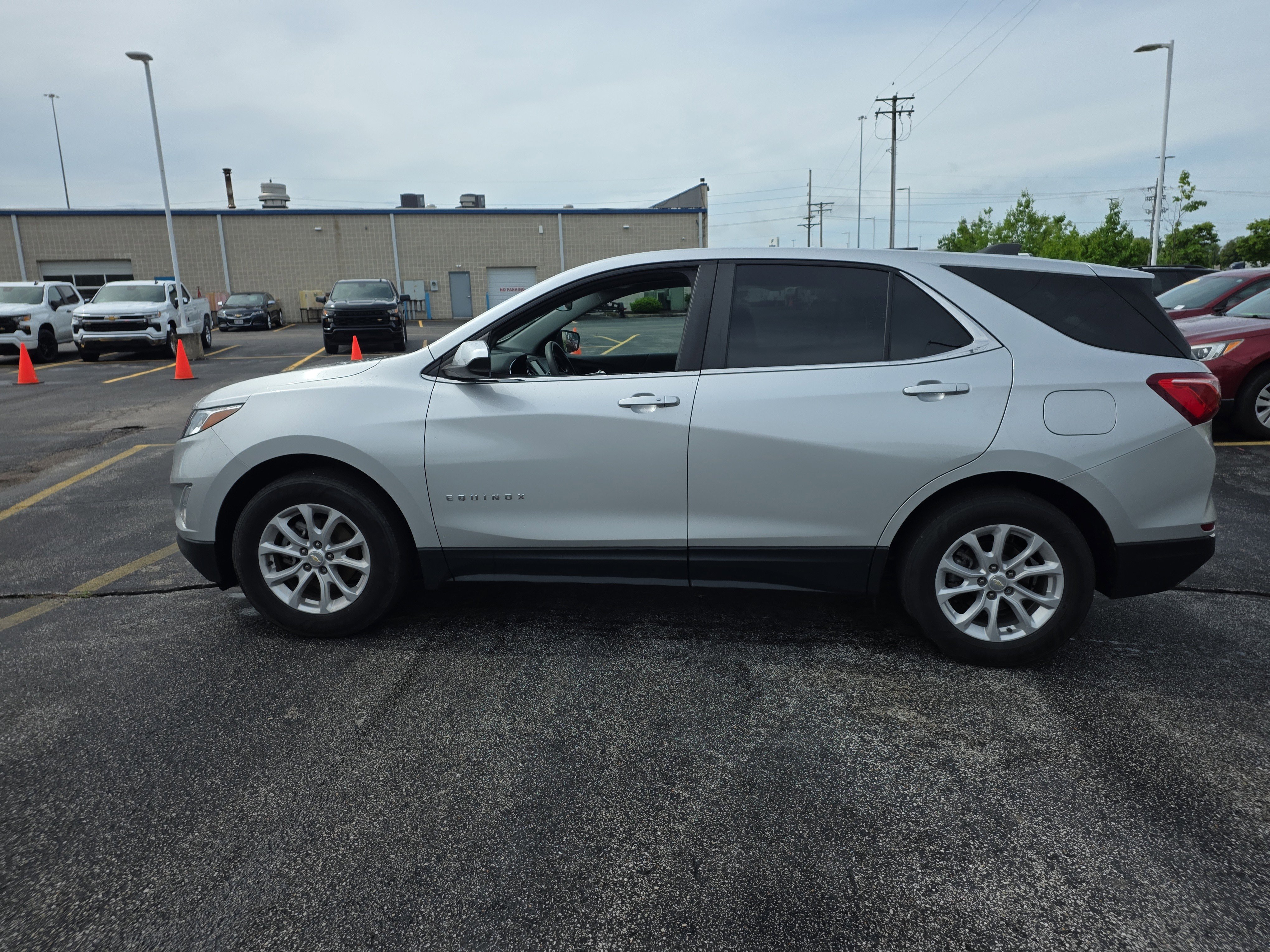 Used 2021 Chevrolet Equinox LT FWD image 6