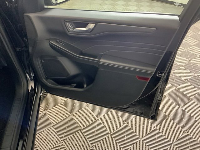 New 2026 Ford Escape SE image 37