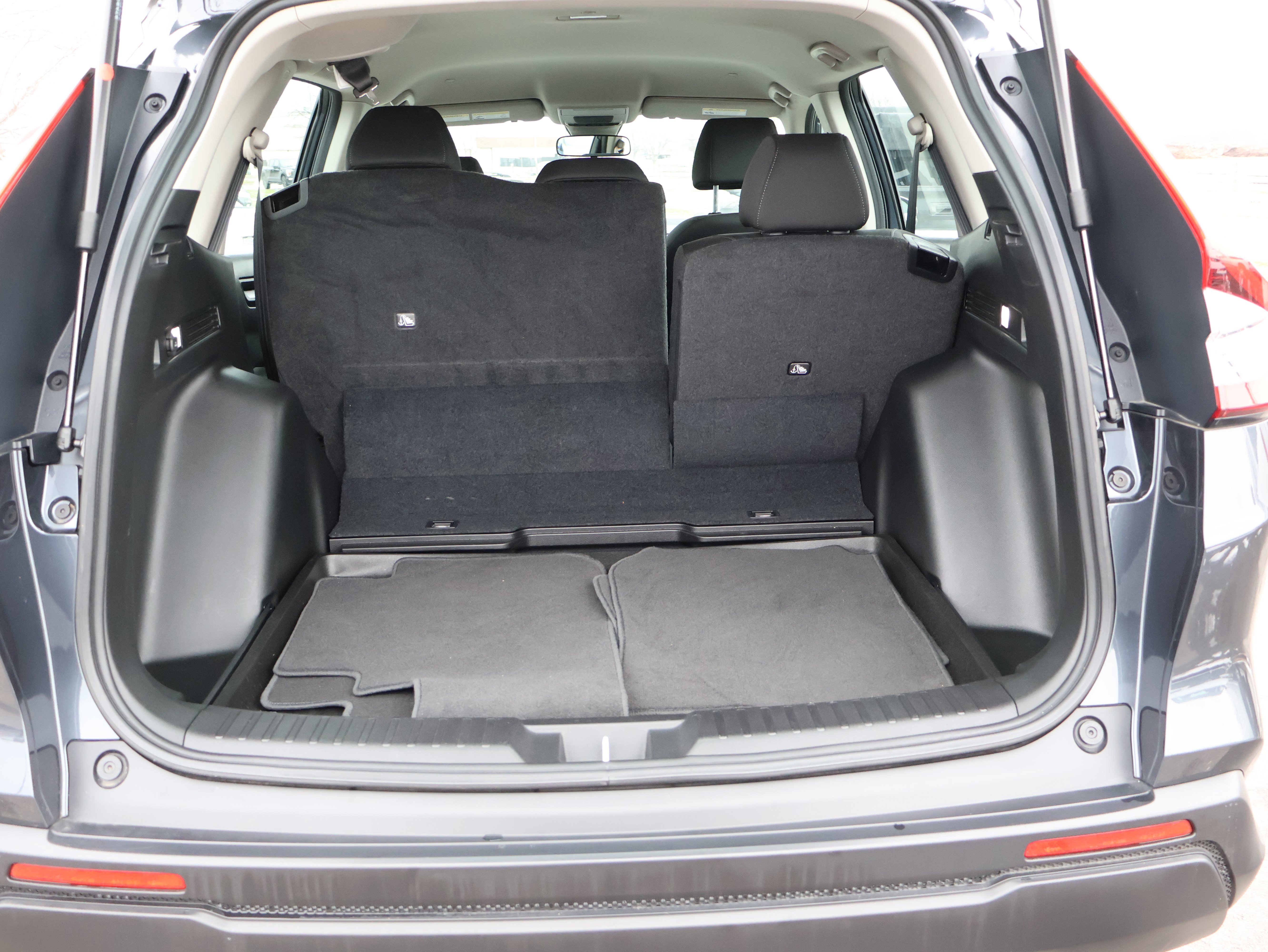 Used 2024 Honda CR-V LX image 19