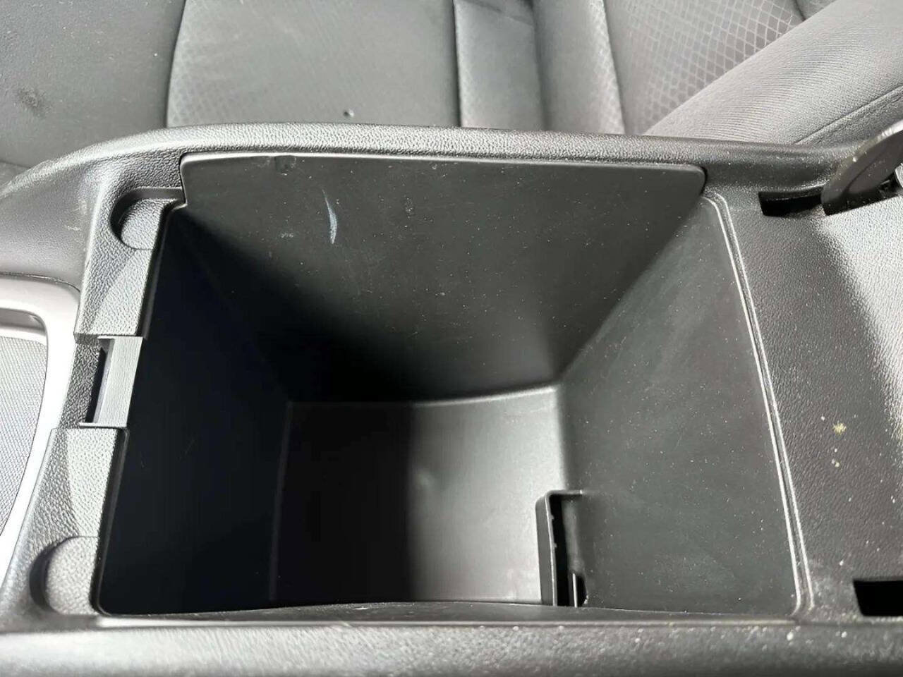 Used 2019 Chevrolet Malibu RS image 42