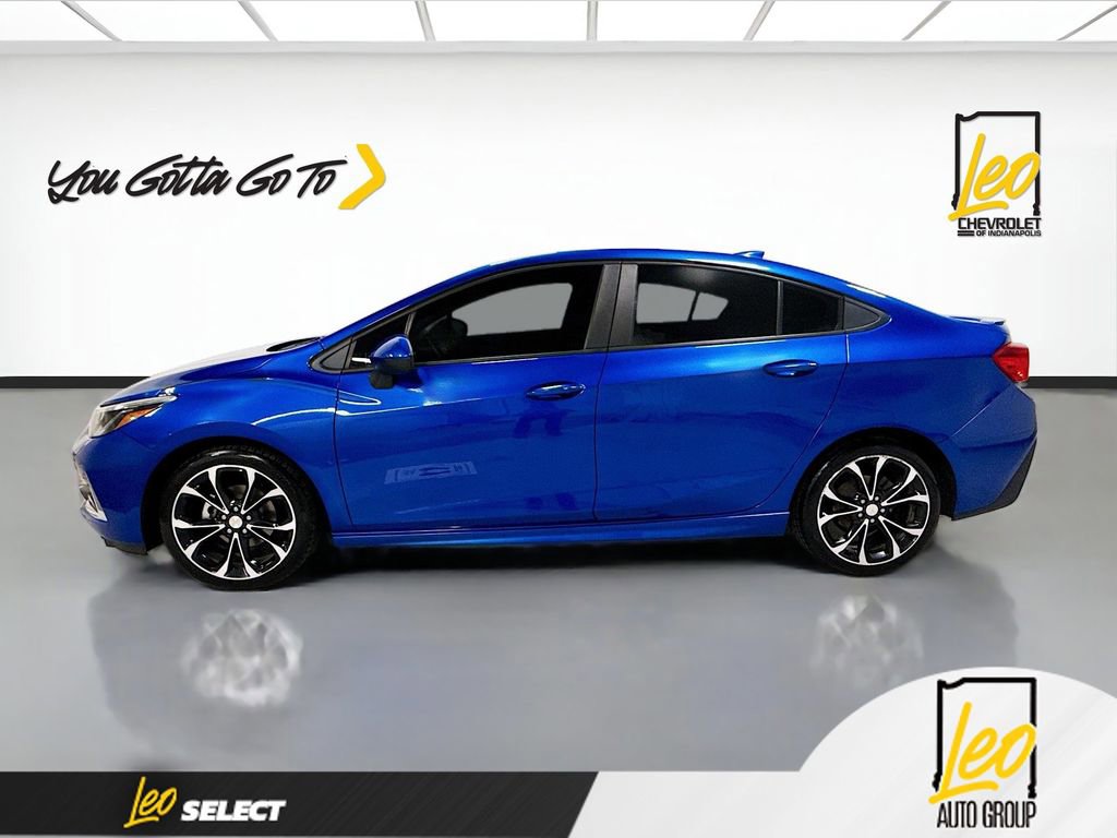 Used 2019 Chevrolet Cruze Premier w/ Sun And Sound Package FWD image 8