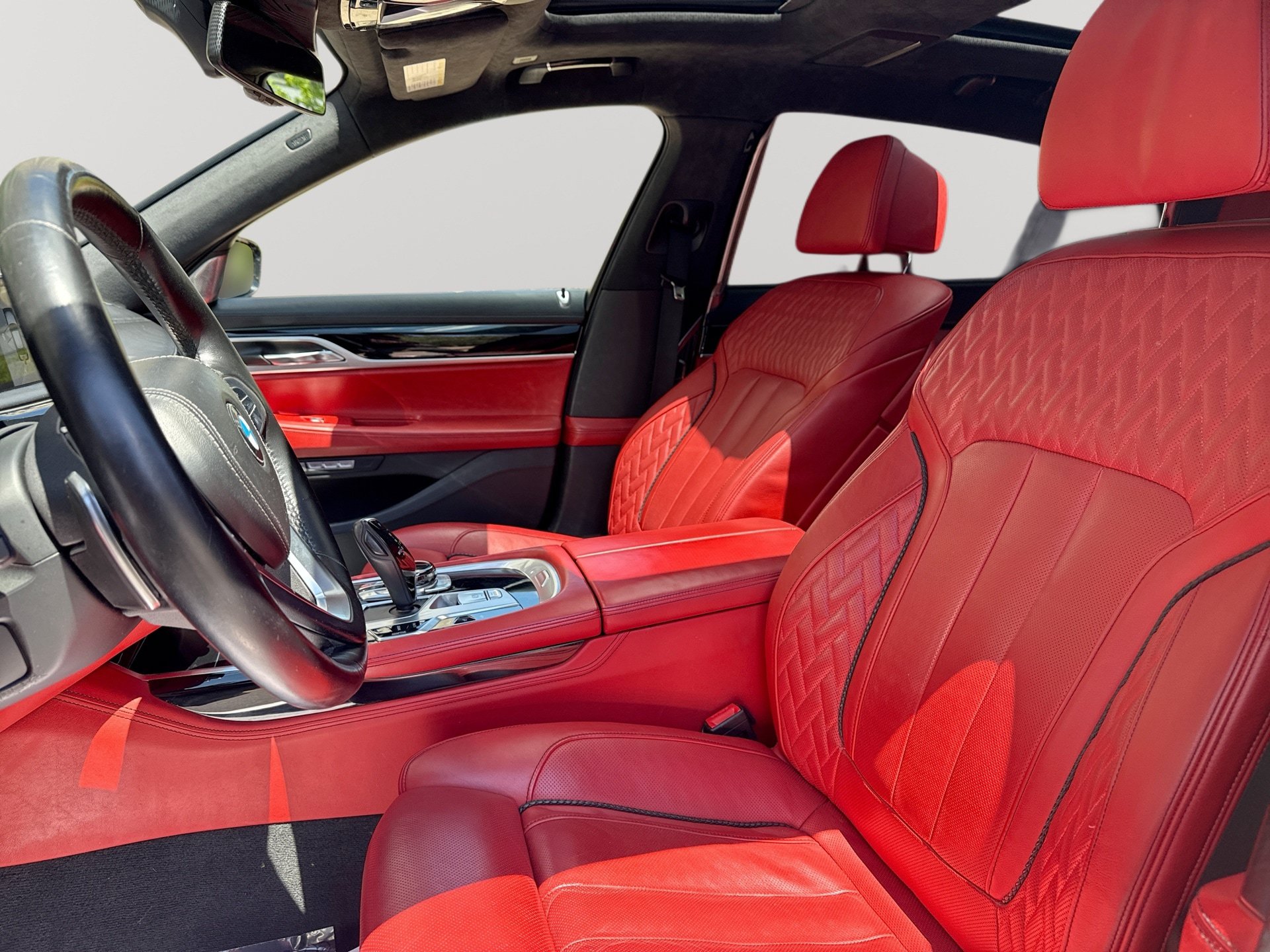 Used 2017 BMW 750i RWD image 13